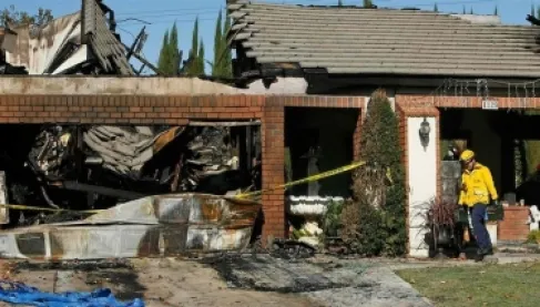 سفاح الكريسماس.. سانتا كلوز مزيف يحول احتفالاً لمجزرة هزّت لوس أنجليس