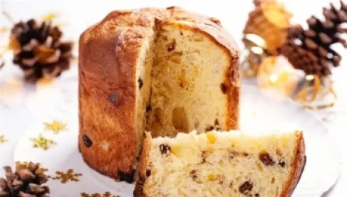 مآسي الكريسماس.. رجل يفقد حياته بسبب كعكة وآخر يقتل زوجته بالرصاص