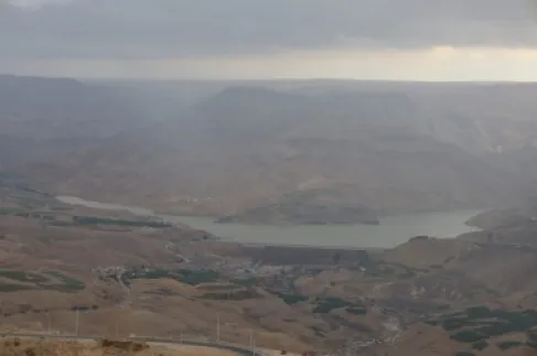 وزير المياه يتوقع زيادة بسعة التخزين للسدود