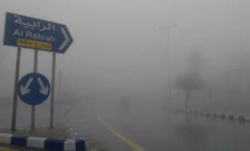 إدارة السير تحذر من ضباب كثيف في عمان وتدعو لتوخي أقصى درجات الحذر