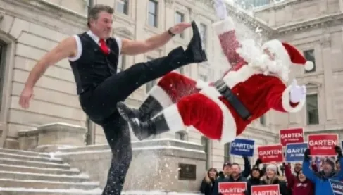 Encrypted Message or Heavy Joke? American Political Assault on Santa Claus Sparks Storm of Criticism