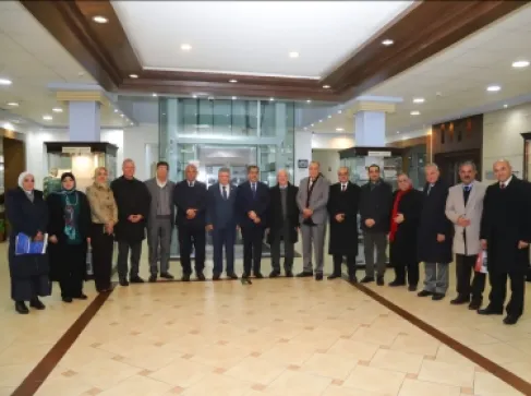 رئيس جامعة البترا يبحث مع جمعية(عون) التعاون في توثيق التاريخ الوطني