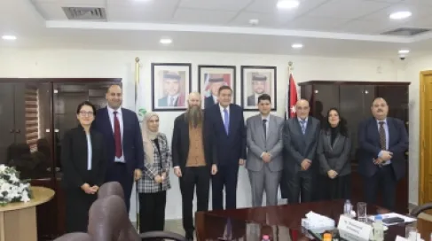 طوقان للسفير الأميركي : البرنامج النووي الأردني شامل ومتكامل