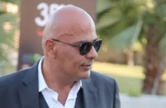 المخرج إياد الخزوز