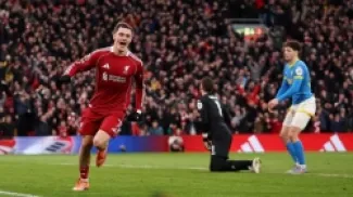 فيرتز  يحتفل بالهدف -  من اللقاء