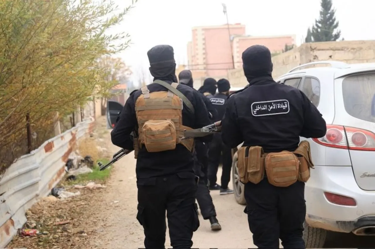 الأمن السوري يقبض على مجموعة من مليشيا (درع الساحل) 