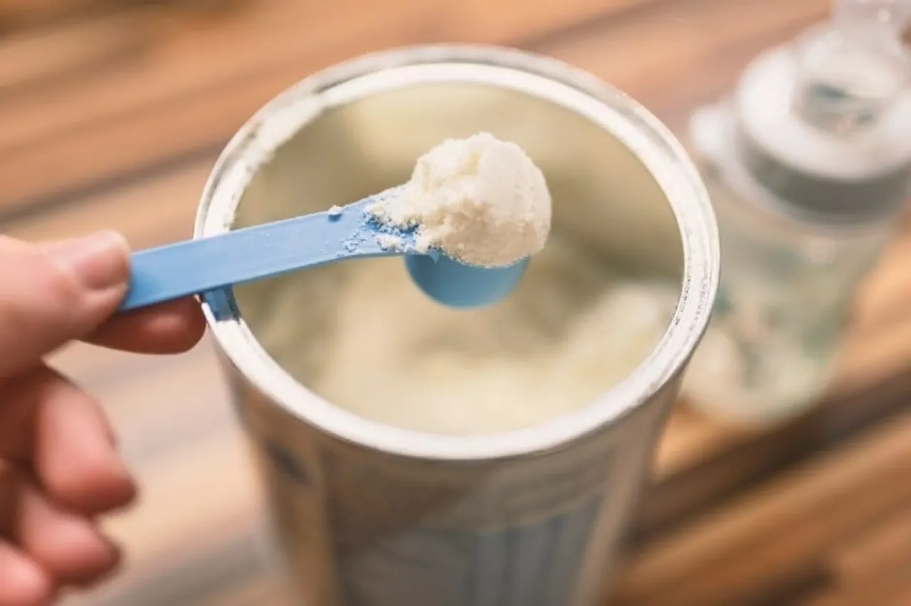 عاجل الأردن: الغذاء والدواء توضح بشأن منتجات حليب الرضع التي تم سحبها - أسماء 