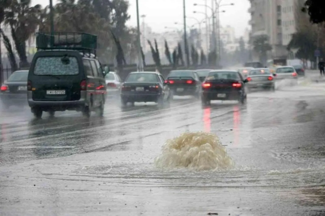 5 أمور تميز المُنخفض الجوي العميق القادم للأردن الثلاثاء #عاجل 