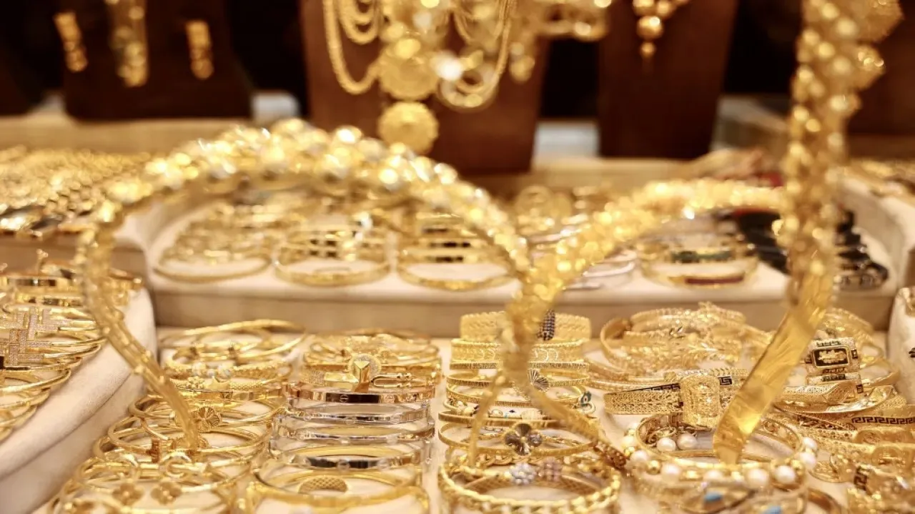 عاجل - الذهب يلامس قمة جديدة في الأردن.. قفزة مفاجئة بأسعار العيارات 