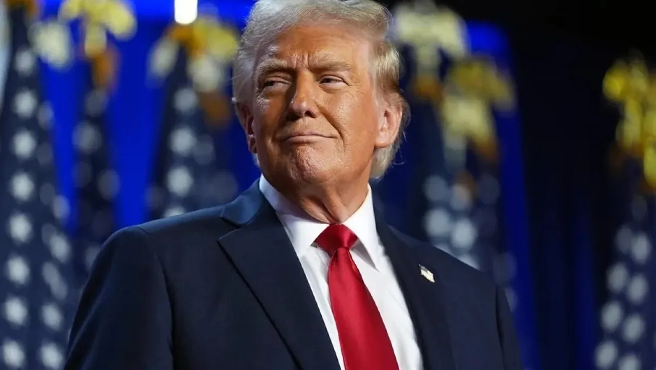 ترمب يعلن التوصل لإطار اتفاق بشأن غرينلاند ويجمّد الرسوم الجمركية 