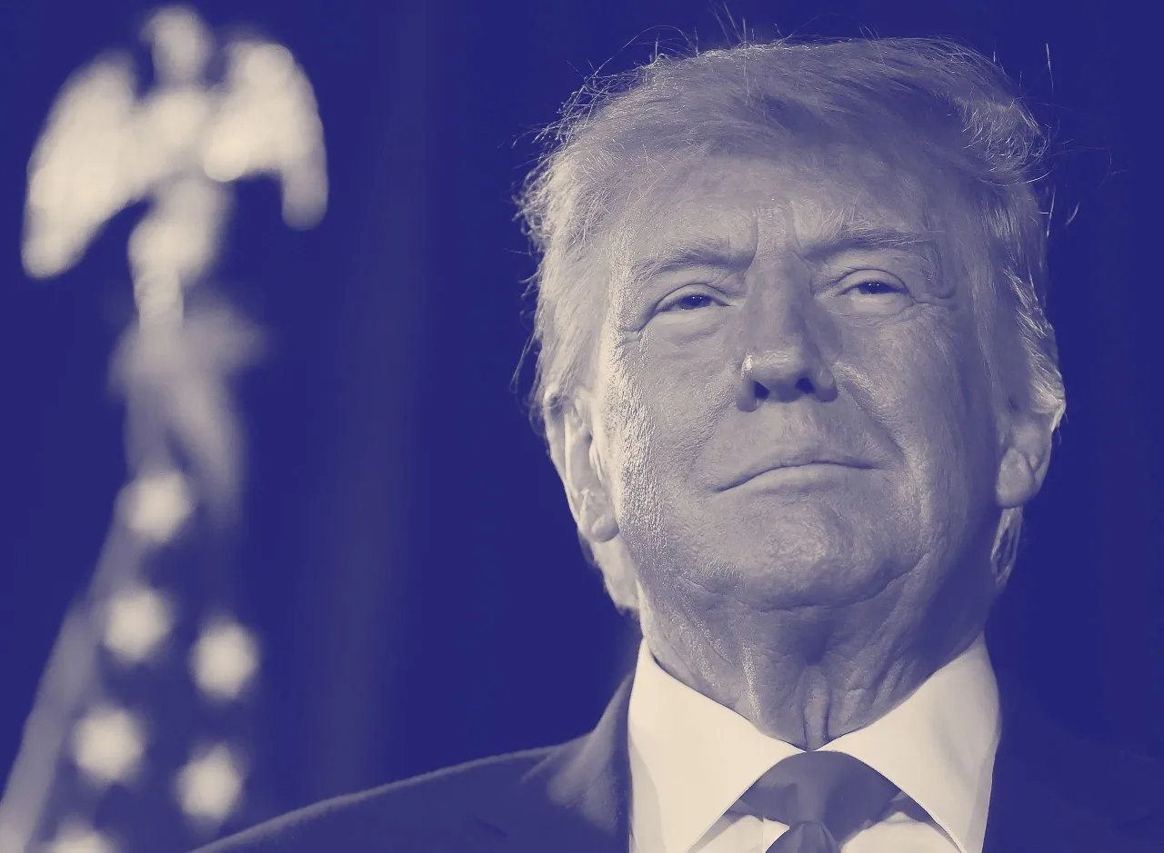 مقال في نيويورك تايمز: ترمب رئيس (لا أمريكي) 