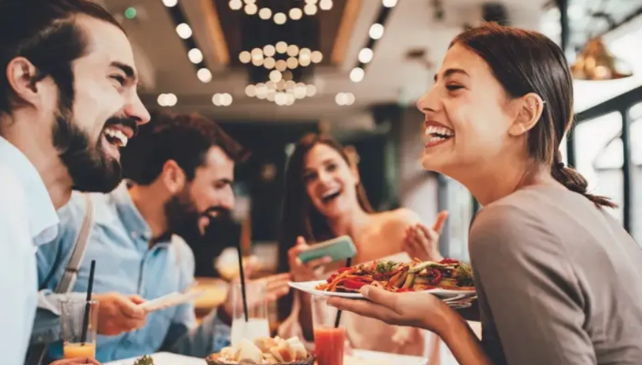 للشعور بالرضا.. السر في 8 عادات صباحية 