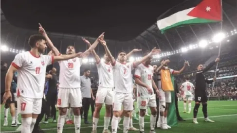 اتحاد الكرة يبحث دعم الأندية من جائزة كأس العرب