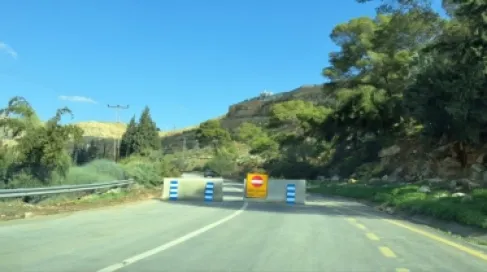 وزير الأشغال يتفقد طريق وادي شعيب ويوجه بإغلاقه لعدة أسابيع