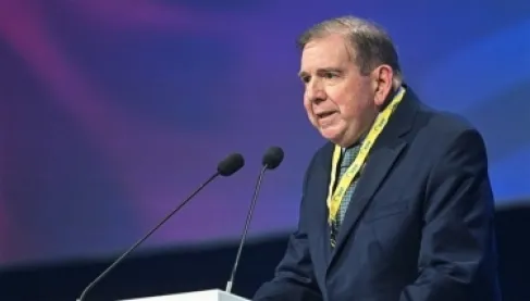 ماكرون يكشف مرشحه لخلافة مادورو في قيادة فنزويلا