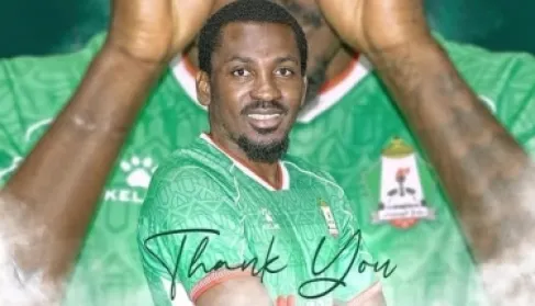 الوحدات ينهي عقد محترفه أجاي