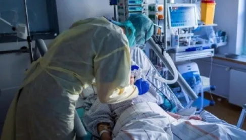 أسبانيا: وفاة سائح ألماني بعد غيبوبة لأكثر من عام إثر اعتداء وحشي من مراهقين