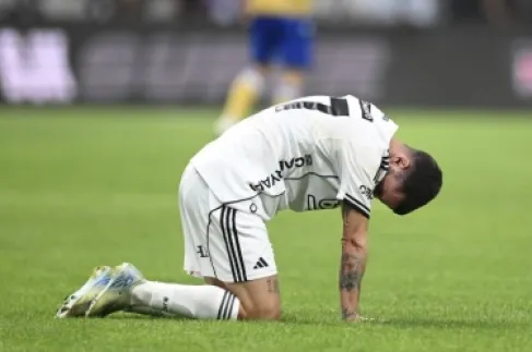 حيلة غريبة من بشكتاش التركي لإجبار نجمه البرتغالي على الرحيل