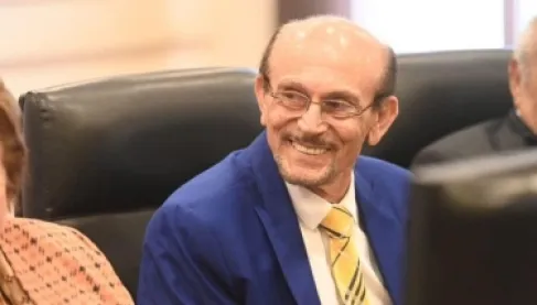 من بينهم محمد صبحي.. مهرجان المسرح العربي يكرم 17 شخصية فنية بارزة