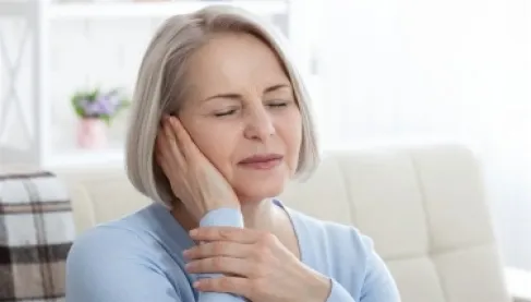 عادة غذائية يومية هي المفتاح السري لعلاج طنين الأذن