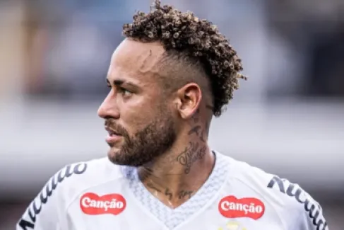 تجديد عقد نيمار حتى نهاية الموسم