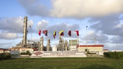 «نفط فنزويلا» على حافة الصدام بين أمريكا وروسيا