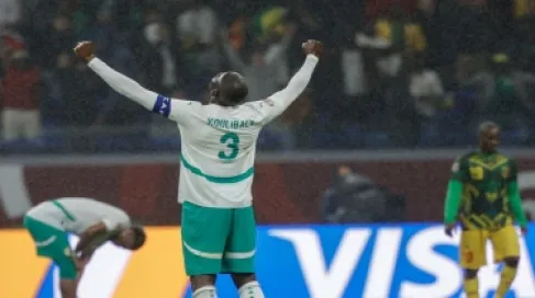 كأس افريقيا.. السنغال أول المتأهلين الى نصف النهائي بفوزها على مالي