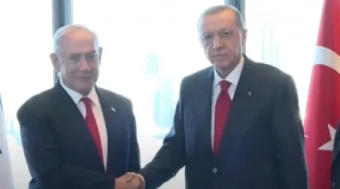 أردوغان يهاجم نتنياهو: الفرعون يمنعنا من ادخال البيوت المتنقلة لغزة