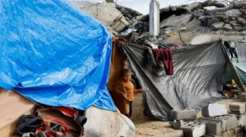 وفاة رضيع في دير البلح بسبب البرد القارس