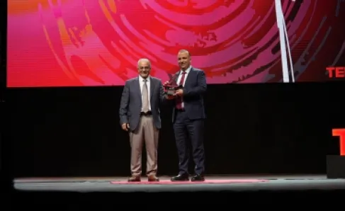 أمنية إحدى شركات Beyon  تشارك في TEDxAAU 2026 كراعٍ رسمي وبمتحدث من قيادتها التنفيذية