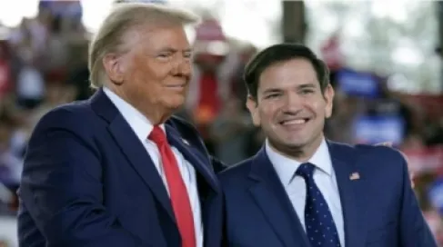 ترمب يحرج وزير خارجيته علناً