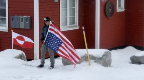 زعيم المعارضة في غرينلاند يتحدث عن اتفاقية مع واشنطن لتخفيف حدة التوترات