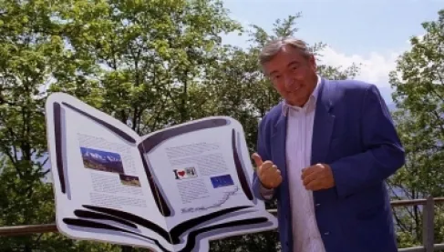 Proponent of the theory that aliens built the Pyramids of Giza.. Death of writer Erich von Däniken