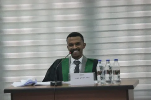 الباحث محمد أبو جوهر ينال درجة الماجستير في اللغة العربية من جامعة جرش