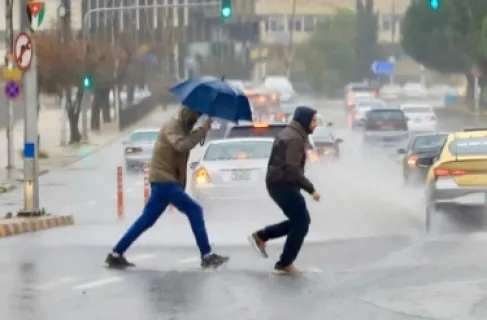 الأردن.. طقس العرب: الأمطار ستتواصل بين منتصف الليل وصباح الثلاثاء دون توقف