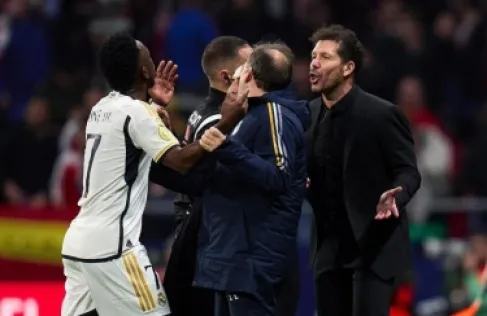 سيميوني يعتذر عن سخريته من فينيسيوس جونيور