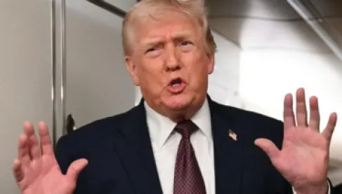 ترمب لمحتجي إيران: المساعدة في طريقها إليكم