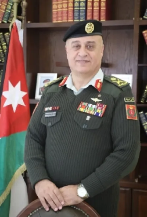 الباشا موفق خليفات (ابو صهيب).. مبارك الترفيع الى رتبة لواء