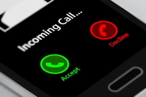 مكالمة واحدة قد تسرق هاتفك.. احذر.. لا تُدخل هذا الرمز!