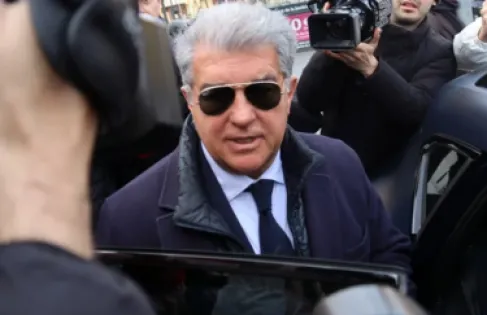 بتهمة الاحتيال.. لابورتا يمثل أمام القضاء بعد 48 ساعة