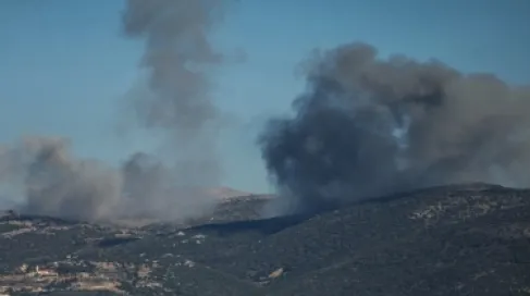 الاحتلال يقصف أهدافا لحزب الله في عدة مناطق لبنانية