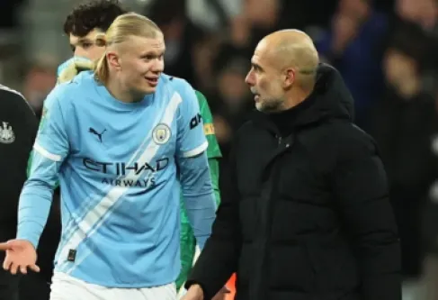 بيريز يتواصل مع وكيلة أعمال هالاند