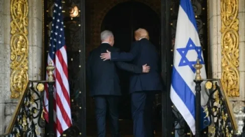 معاريف: تنسيق أمريكي- إسرائيلي غير مسبوق قبيل هجوم محتمل على إيران