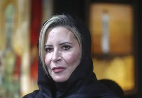 عائشة القذافي تنفي صحة رسالة للشعب الإيراني منسوبة إليها وتطالب بحذفها