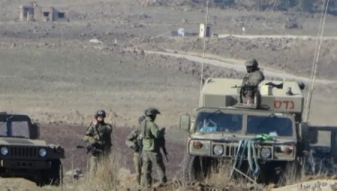 قوات إسرائيلية تتوغل في درعا بجنوب سورية