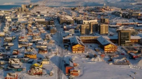 ترمب يلوح بالرسوم الجمركية ضد من يعارض خطته ضم غرينلاند