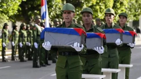 ما قصة حراس مادورو الكوبيين الذين أقيمت لهم جنازة رسمية؟