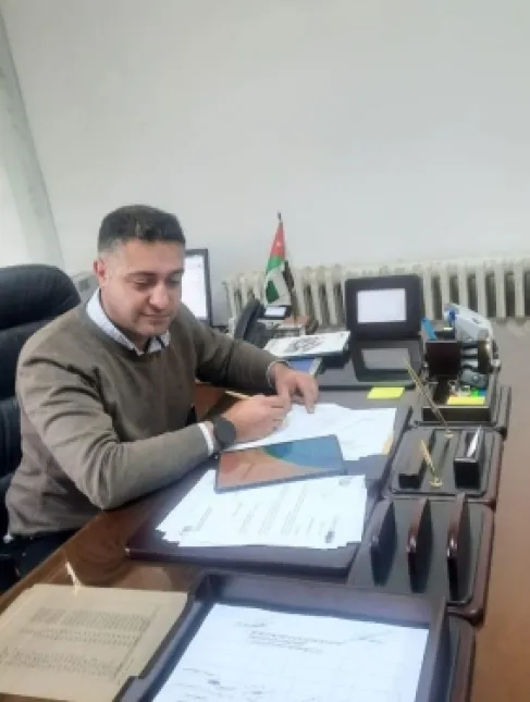 سيف الصرايرة.. مبارك الزفاف وبالرفاه والبنين