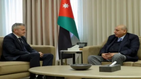 رئيس مجلس النواب يتطلع لزيادة المنح الدراسية للطلبة الأردنيين في الجامعات الهنغارية