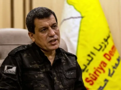 قائد قسد : انسحابنا من دير الزور والرقة كان حقنا للدماء ومنعا لحرب أهلية